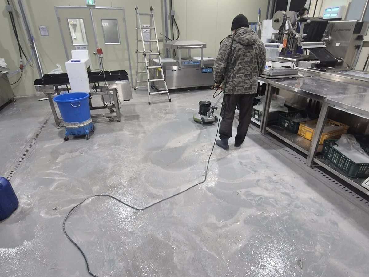 함양군 지곡면 공장 탕비실 직원 휴게공간 위생청소 사례 - 행진크린